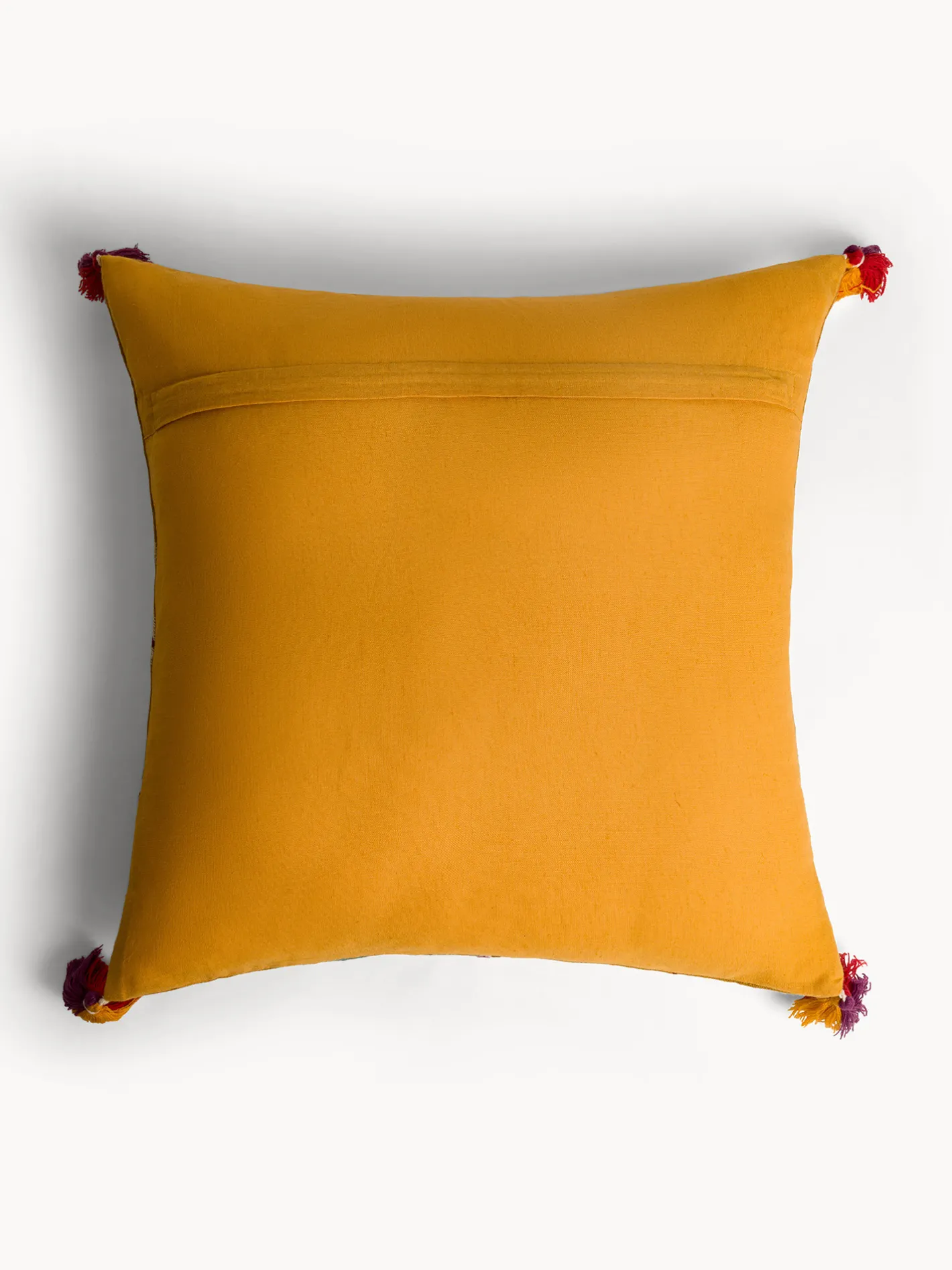 coincasa Cuscini|Cuscini Divano|Cuscino 45x45 cm in cotone con ricami e nappe Giallo ocra